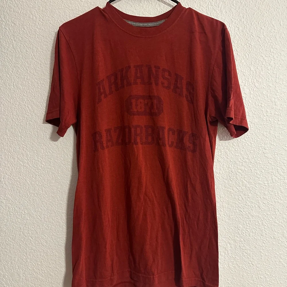 Arkansas Razorbacks‎ Nike Tee Shirt Size S Y2K Sports Collegiate SEC